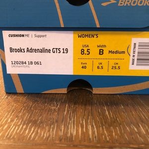 Women’s Brooks Adrenaline GTS 19